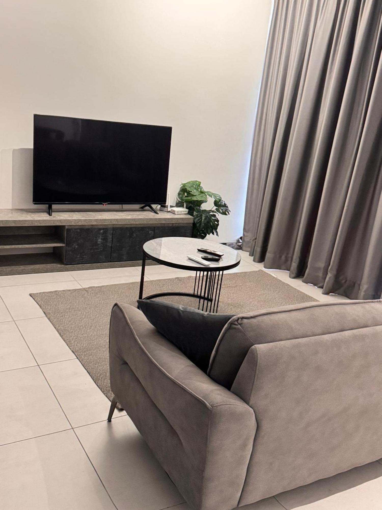 Urban Suites Two Or Three Bedroom Georgetown By Anc Jelutong 외부 사진